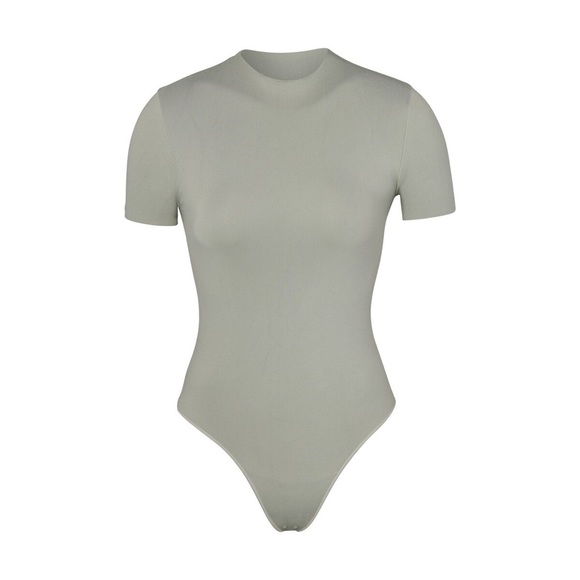 SKIMS Tops Skims Essential T Shirt Bodysuit Poshmark